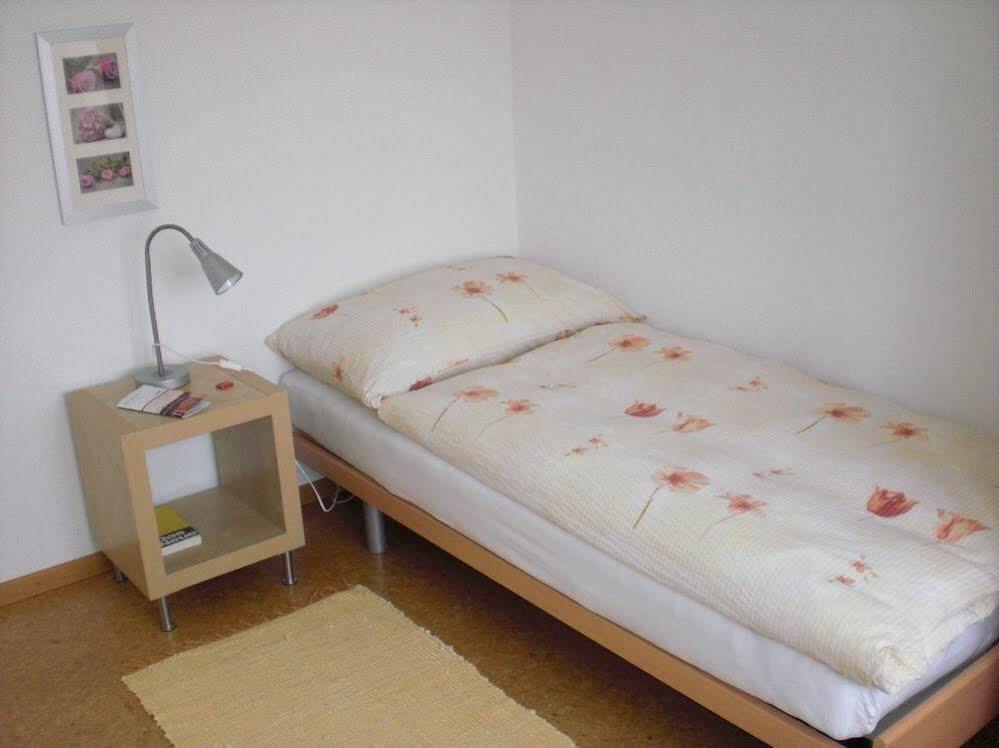 Mybednbreakfast In Bottmingen Bed and Breakfast Buitenkant foto