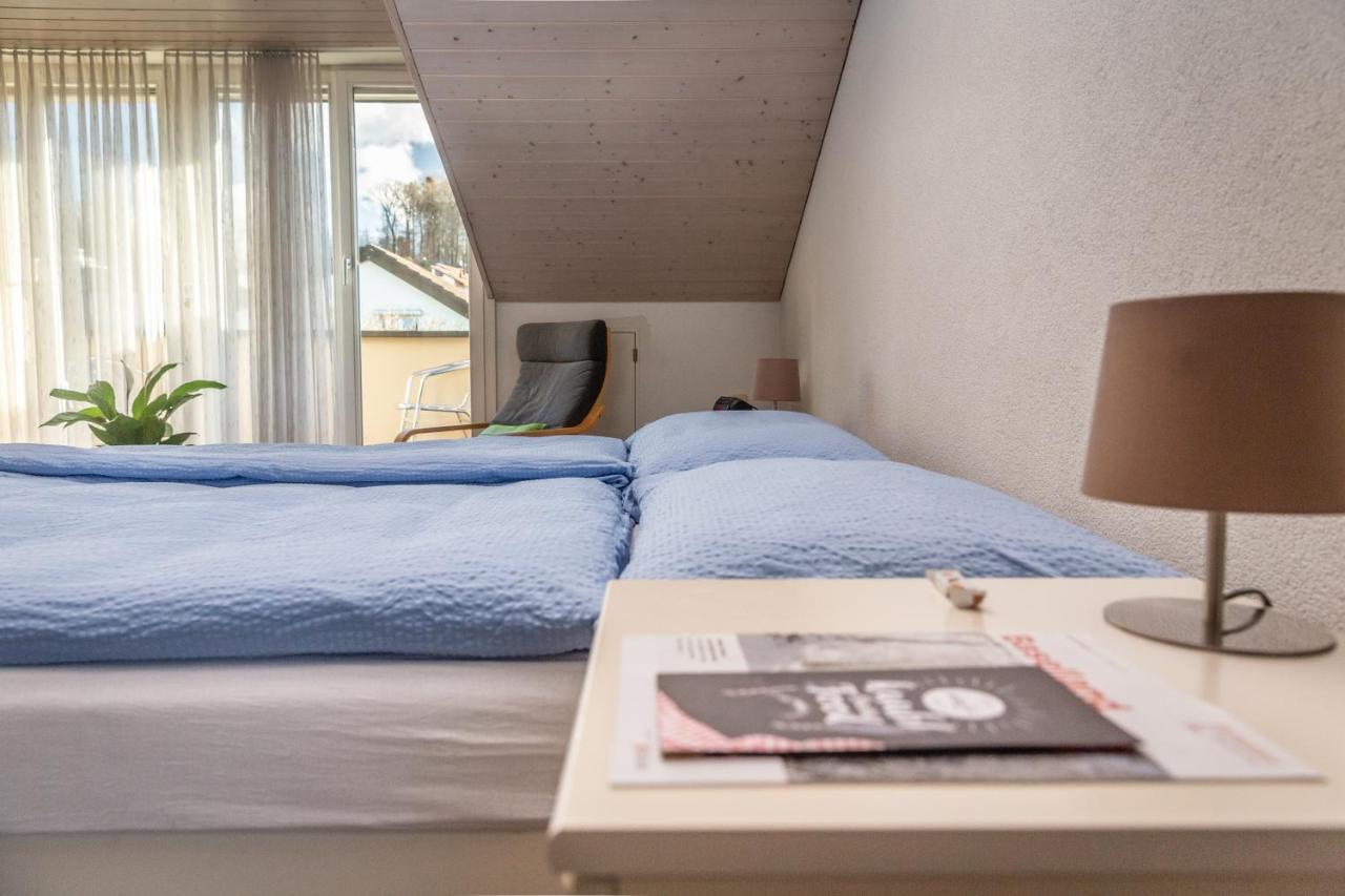 Mybednbreakfast In Bottmingen Bed and Breakfast Buitenkant foto