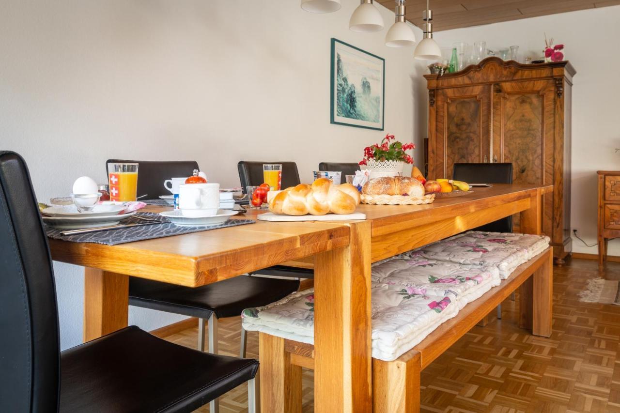 Mybednbreakfast In Bottmingen Bed and Breakfast Buitenkant foto